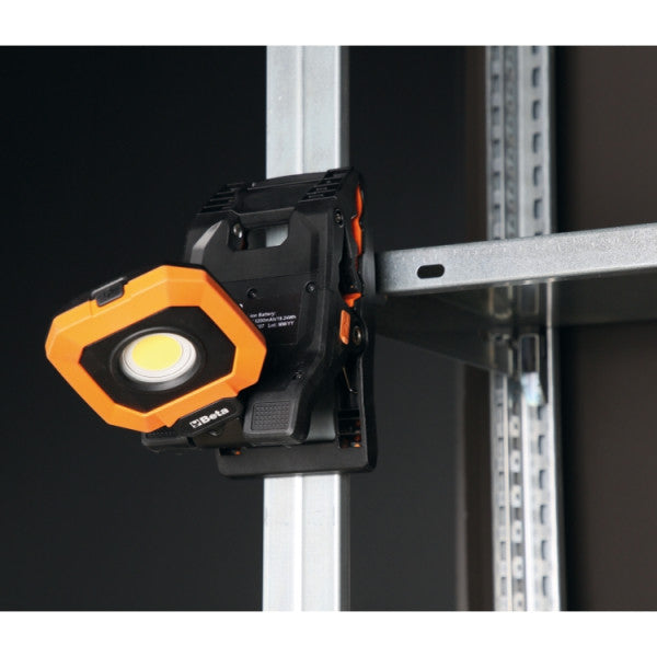 Faretto a pinza ricaricabile, 4 intensità luminose, orientabile, ricarica USB Beta 1838CLAMP