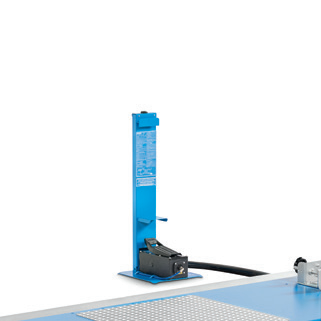 Sollevatore per moto 196 OMCN 196/I - Portata 500 kg CON POMPA IDROPNEUMATICA