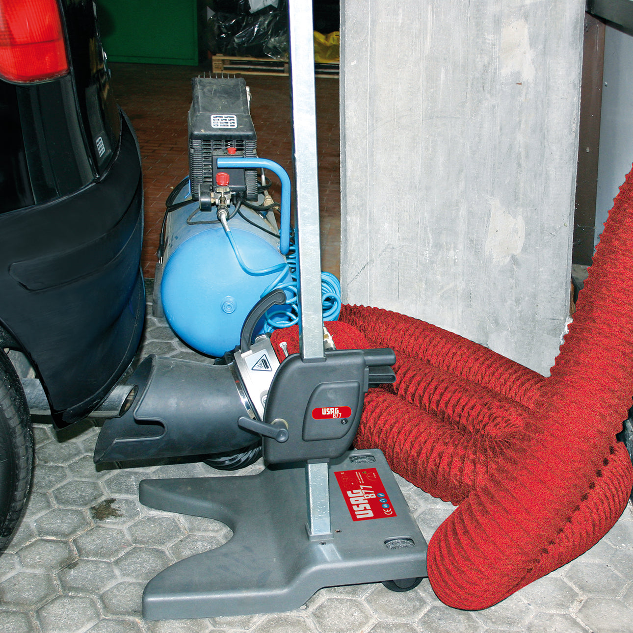 ASPIRATORE PER GAS DI SCARICO PNEUMATICO Usag 877