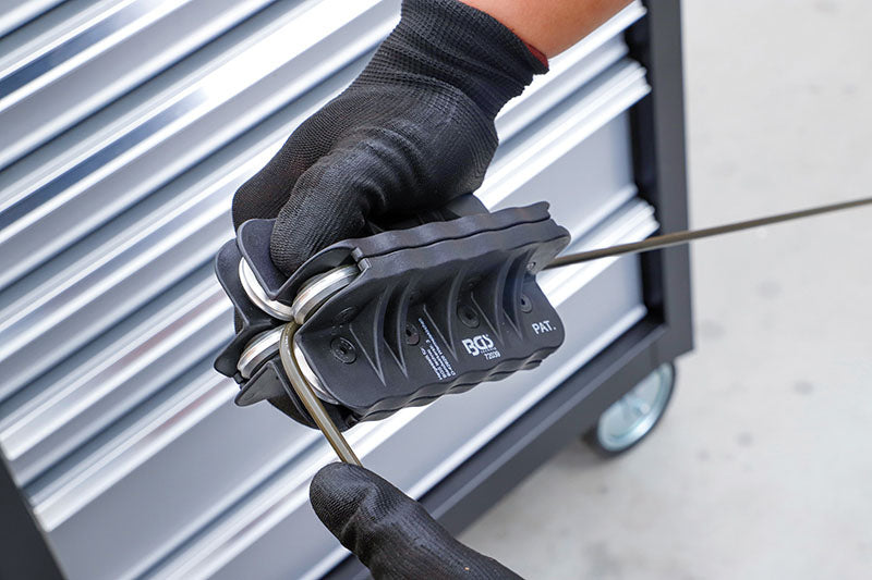 UTENSILE PER PIEGARE E RADDRIZZARE I TUBI DA 4 A 12 MM (3/16”) BGS72039