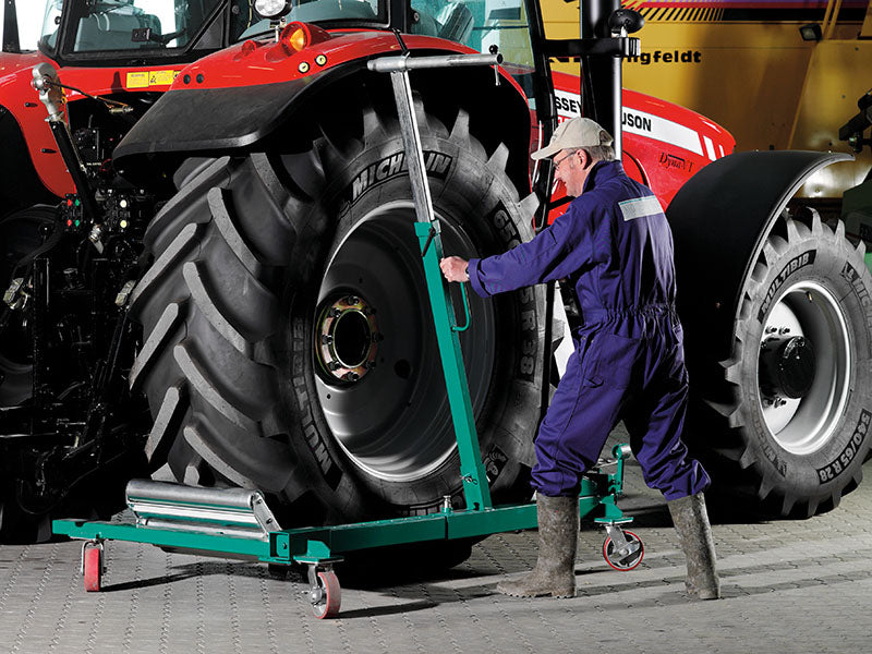 CARRELLO SOLLEVATORE PER MACCHINARI AGRICOLI E DI MOVIMENTAZIONE TERRA Compac CMWD1600