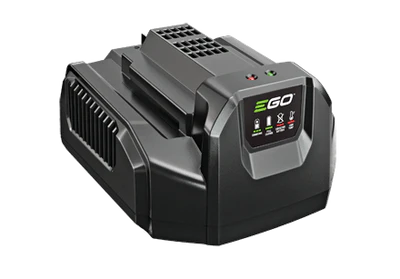 TAGLIASIEPI DA 61 CM (KIT) HT2411E 2,5ah set EGO