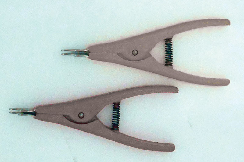 SET 2 PEZZI, PINZE PER SCOLLEGARE I RACCORDI CARBURANTE SUI FILTRI 1.3 MULTIJET GRUPPO FIAT FM83011