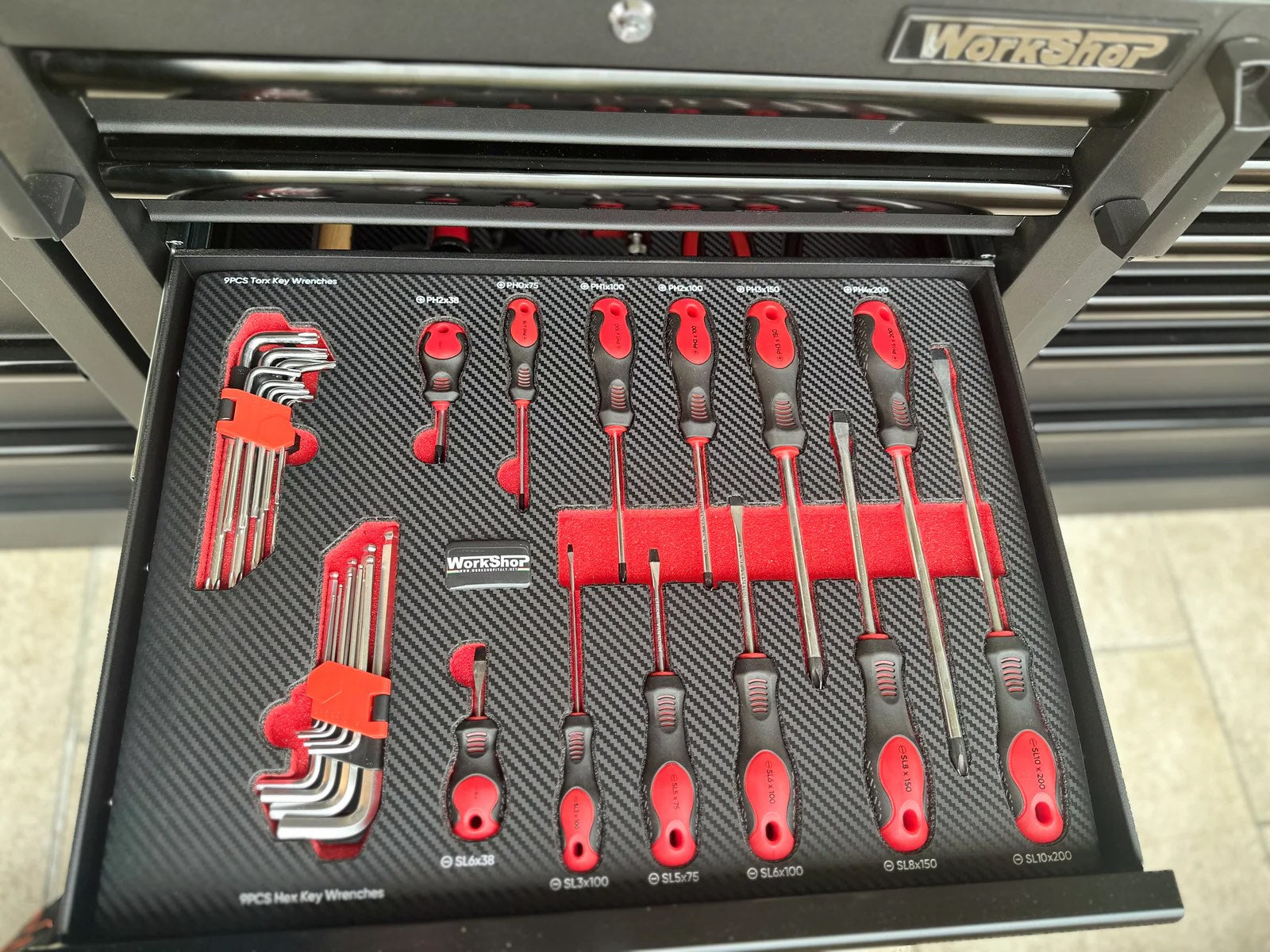 Allestimento set 172 utensili Carbon Look per Arredo Officina Workshopitaly MPS Total Black