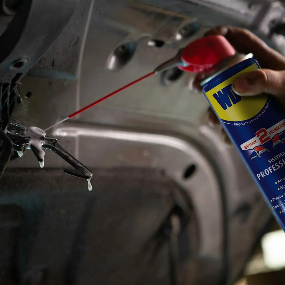 Wd40 Spray 500ml conf. 6pz. + Scaldacollo Omaggio