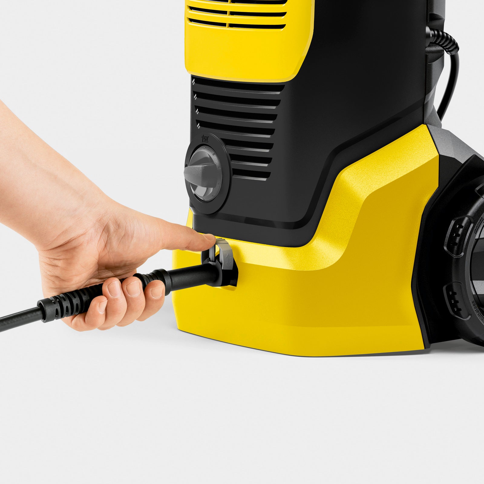 Idropulitrice Karcher K4 Black Home 130 Bar 1,8Kw + lavapavimenti T1