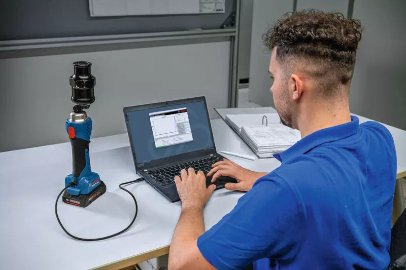 Utensile di punzonatura idraulico a batteria Bosch GLH 18V-60 Professional