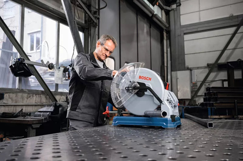 Sega per il taglio dei metalli Bosch GCD 18V-355 Professional