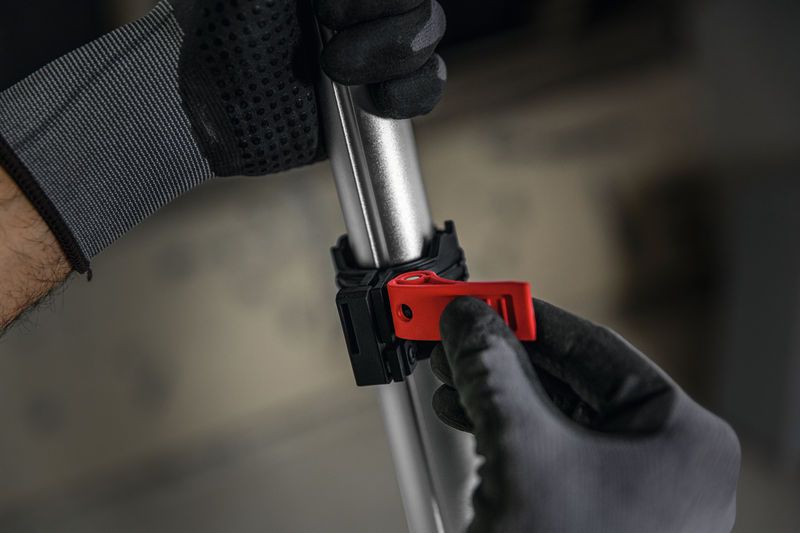 Lampada da cantiere a batteria Bosch GLT18V-5000 PRO