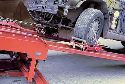 Carrelli per sollevamento e manovra veicoli OMCN 388/A