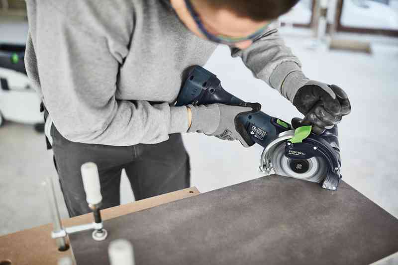 Sistema di taglio a mano libera a batteria DSC-AGC 18-125 FH Li EB-Basic Festool