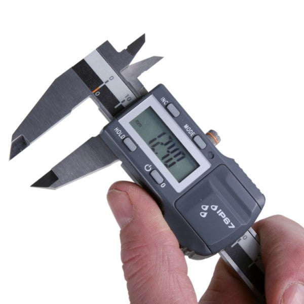 Calibro digitale a corsoio lettura centesimale grado di protezione IP67 Beta 1651DGTB/IP