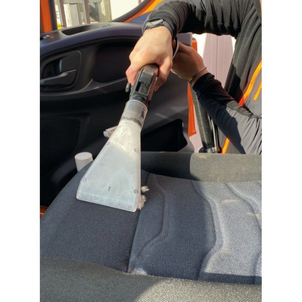 Lavamoquette e lavatappezzeria a iniezione ed estrazione Beta 1875LT