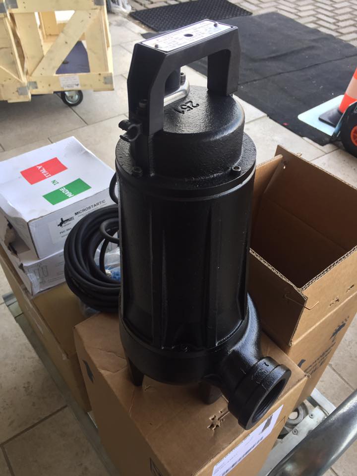 Pompa immersione acque luride 1,1kw 2" KIT quadro elettrico 230 volt IDROELETTRICA