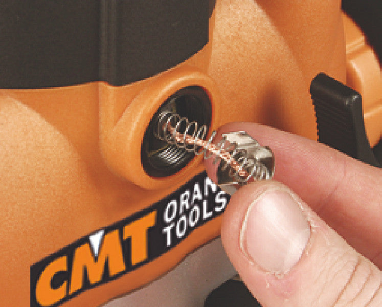 Elettrofresatrice 2400W dotazione standard CMT7E