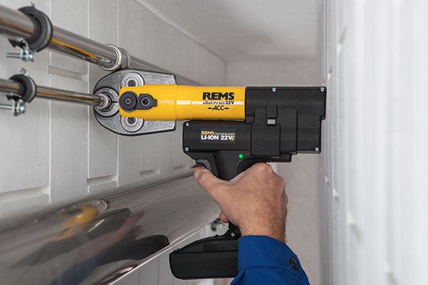 Pressatrice REMS Mini-Press 22 V ACC Li-ion Basic Pack