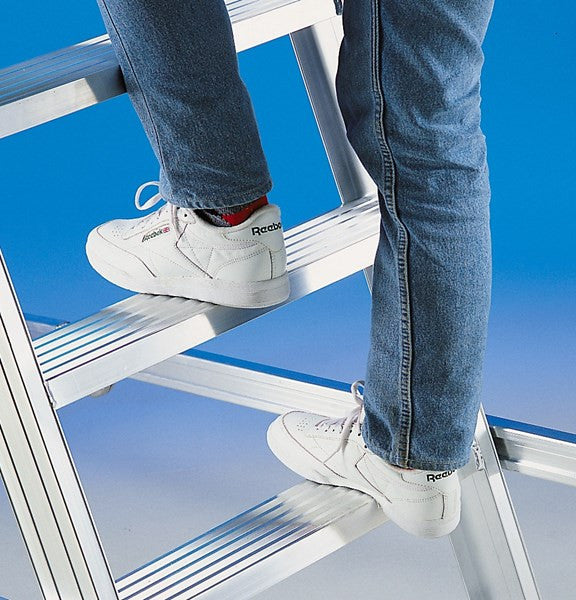 Scala a castello richiudibile Castellana Svelt