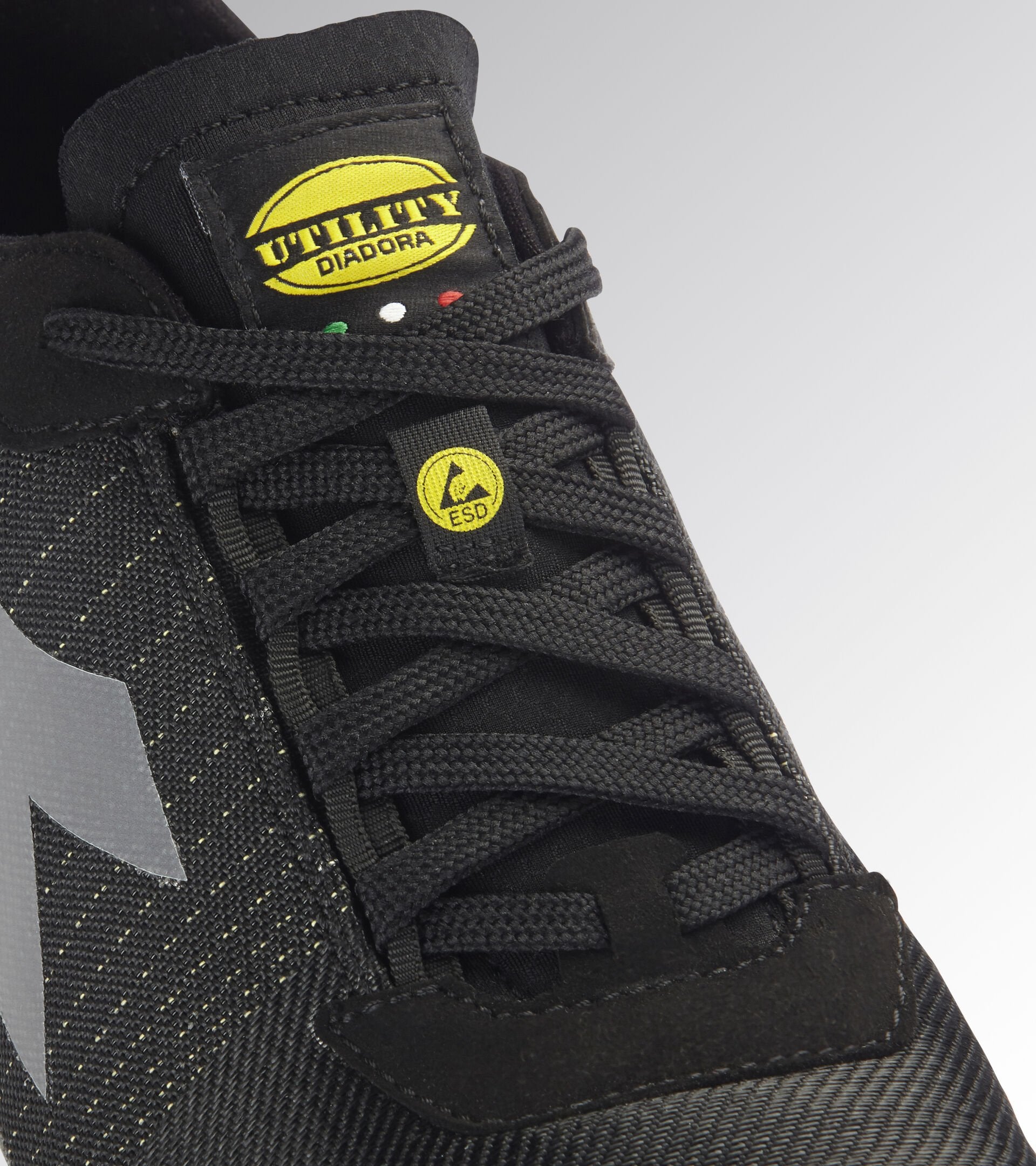 Scarpe antinfortunistiche Diadora FLY LITEBASE MATRYX LOW S3 HRO SRC ESD