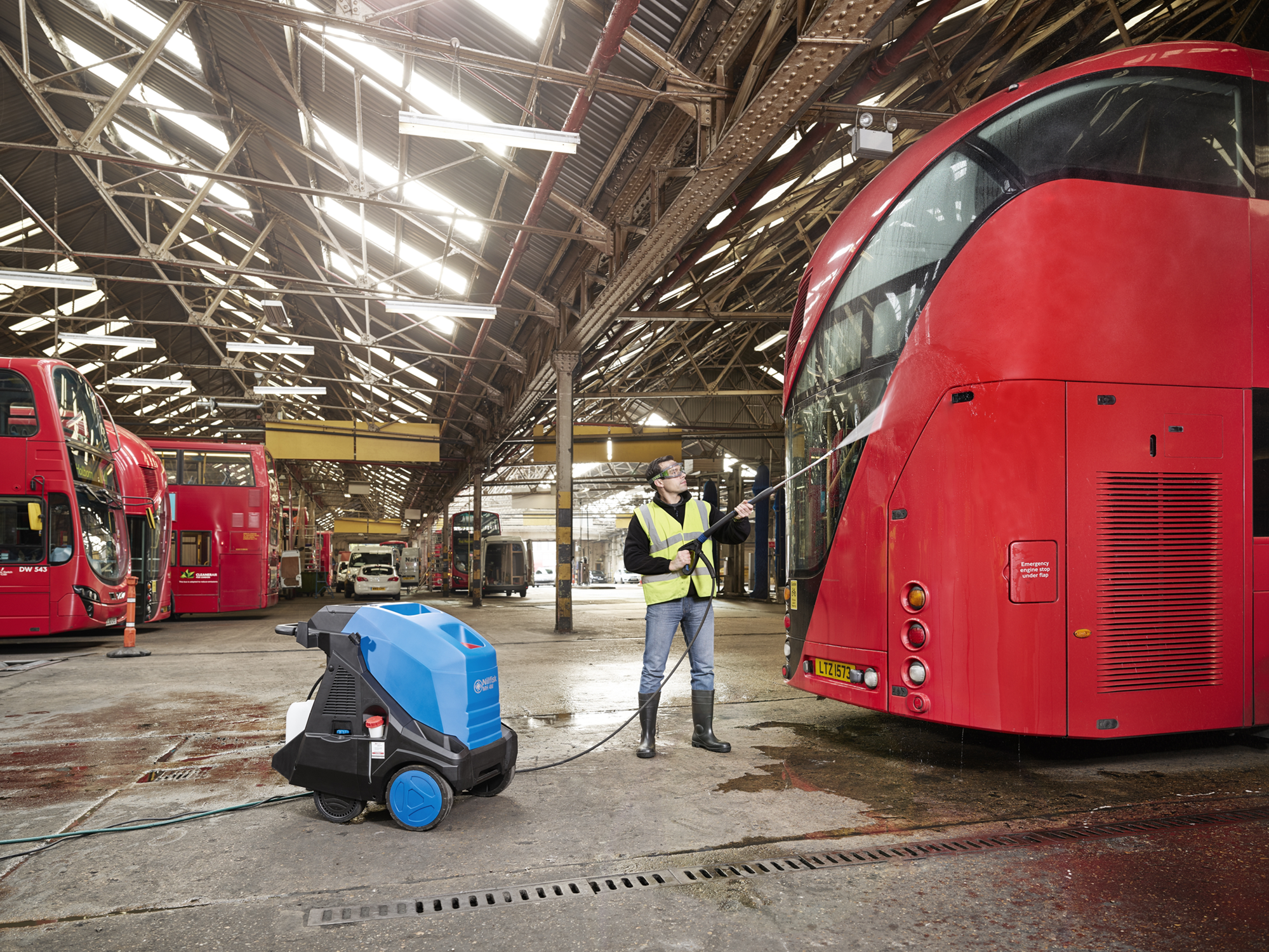 Idropulitrice Nilfisk MH 4M-180/860 FAL EU professionale acqua calda