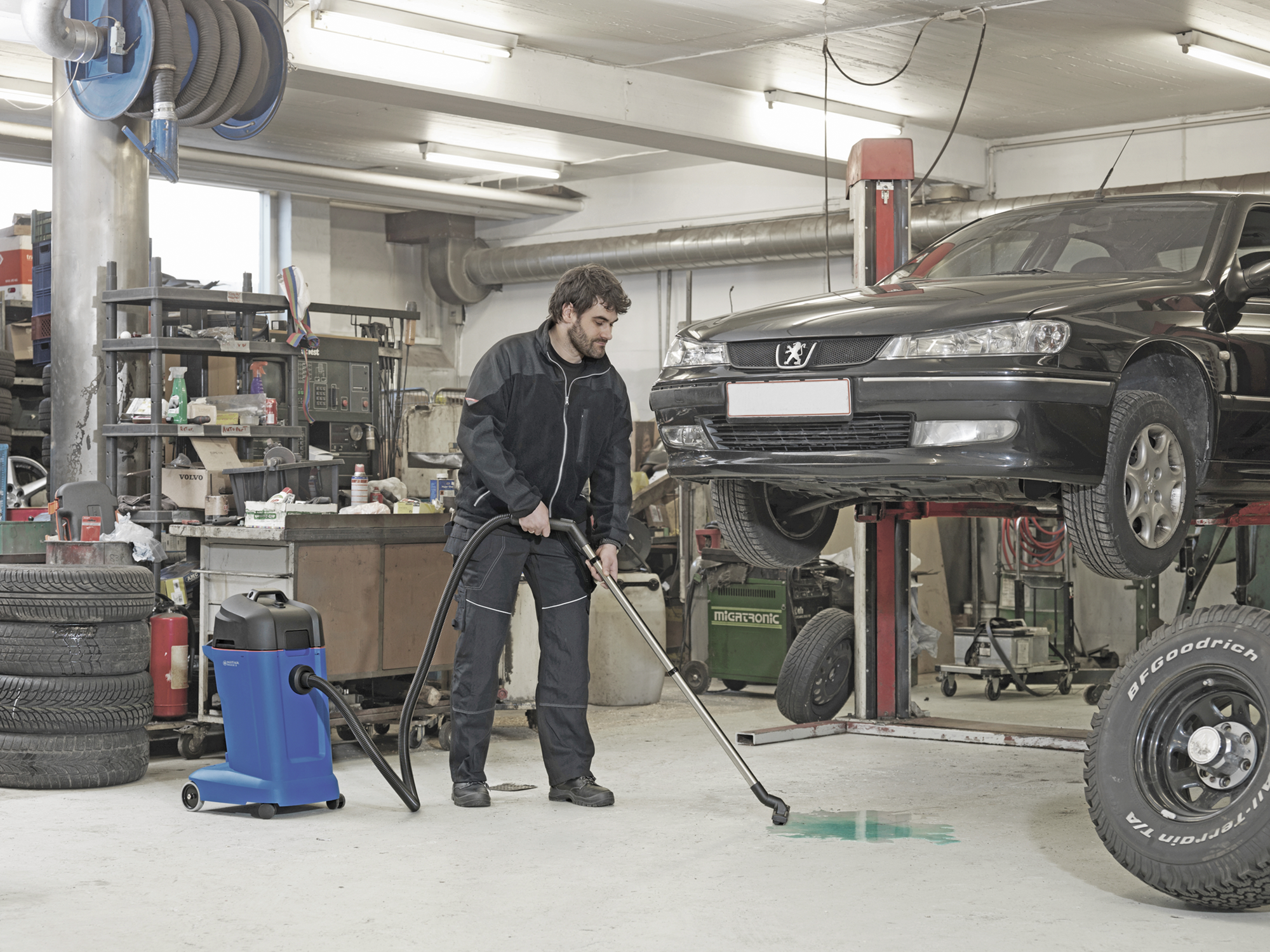 Aspiratore Professionale Nilfisk MAXXI II 35 WD 220-240V/50-60 EU