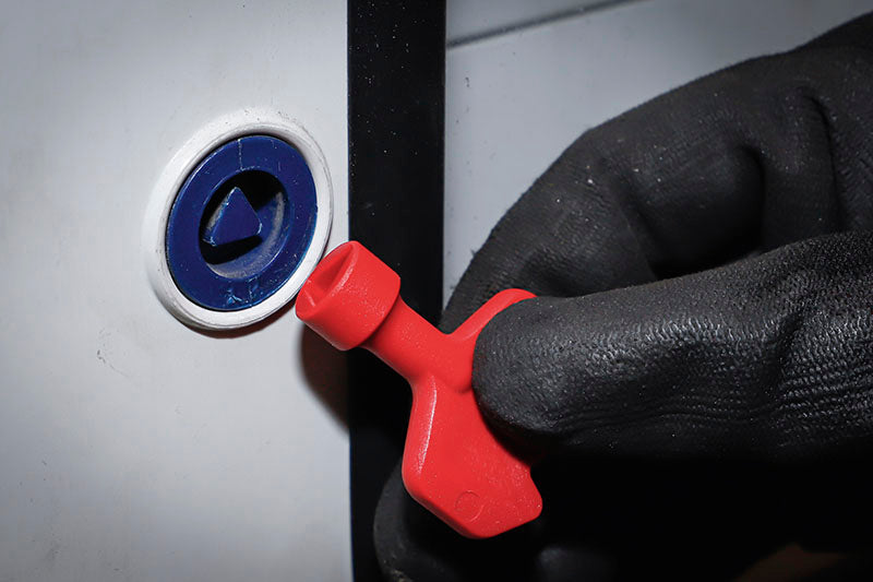 SET 8 PEZZI, CACCIAVITI ISOLATI VDE, CON LAME INTERCAMBIABILI BGS35813