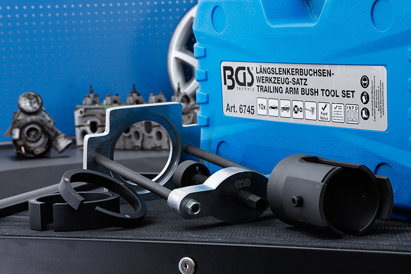 SET DI ATTREZZI PER BOCCOLE BRACCETTI PER FORD E VOLVO BGS6745