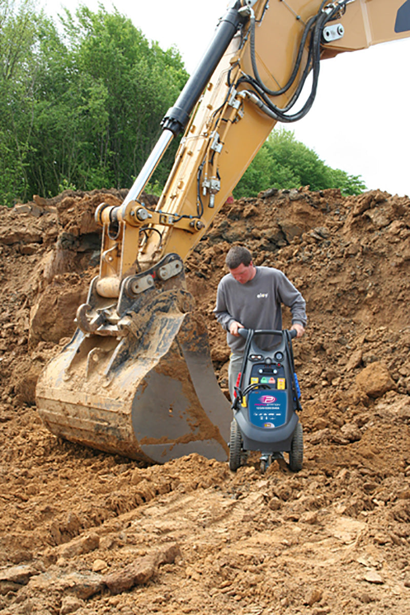 Avviatore Professionale PROPULSTATION carrellato 12/24V-5280/2640A Intec