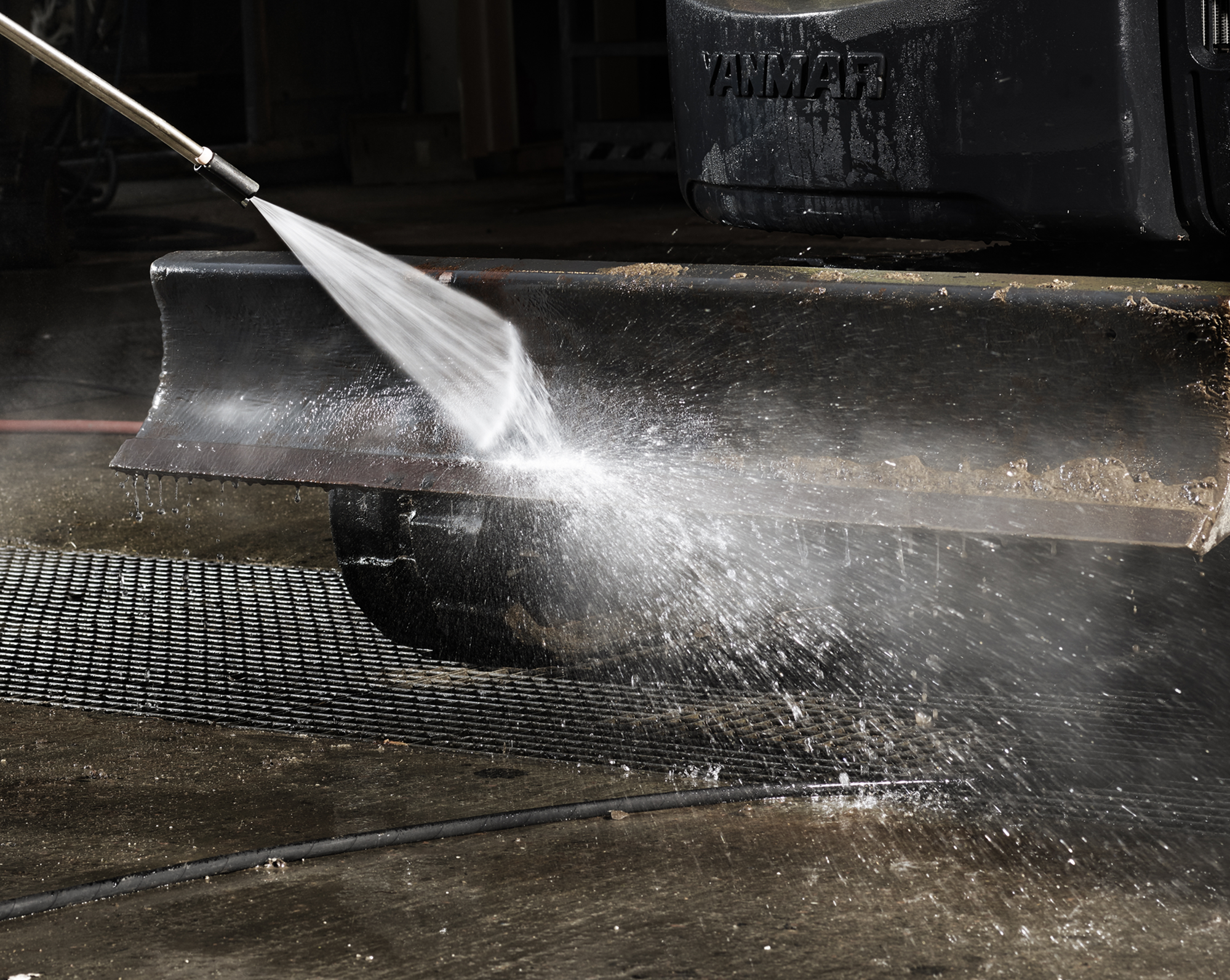 Idropulitrice Nilfisk MH 5M-200/960 FAX 400/3/50 EU professionale acqua calda