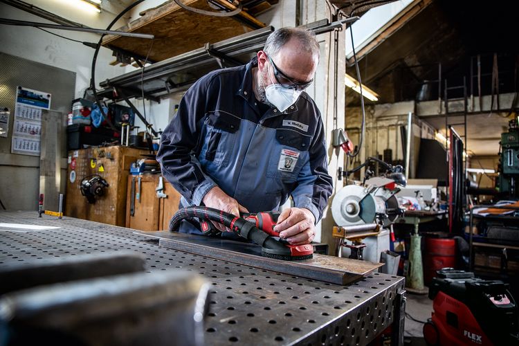 Levigatrice rotativa a batteria Flex SE 125 18.0-EC/5.0 Set