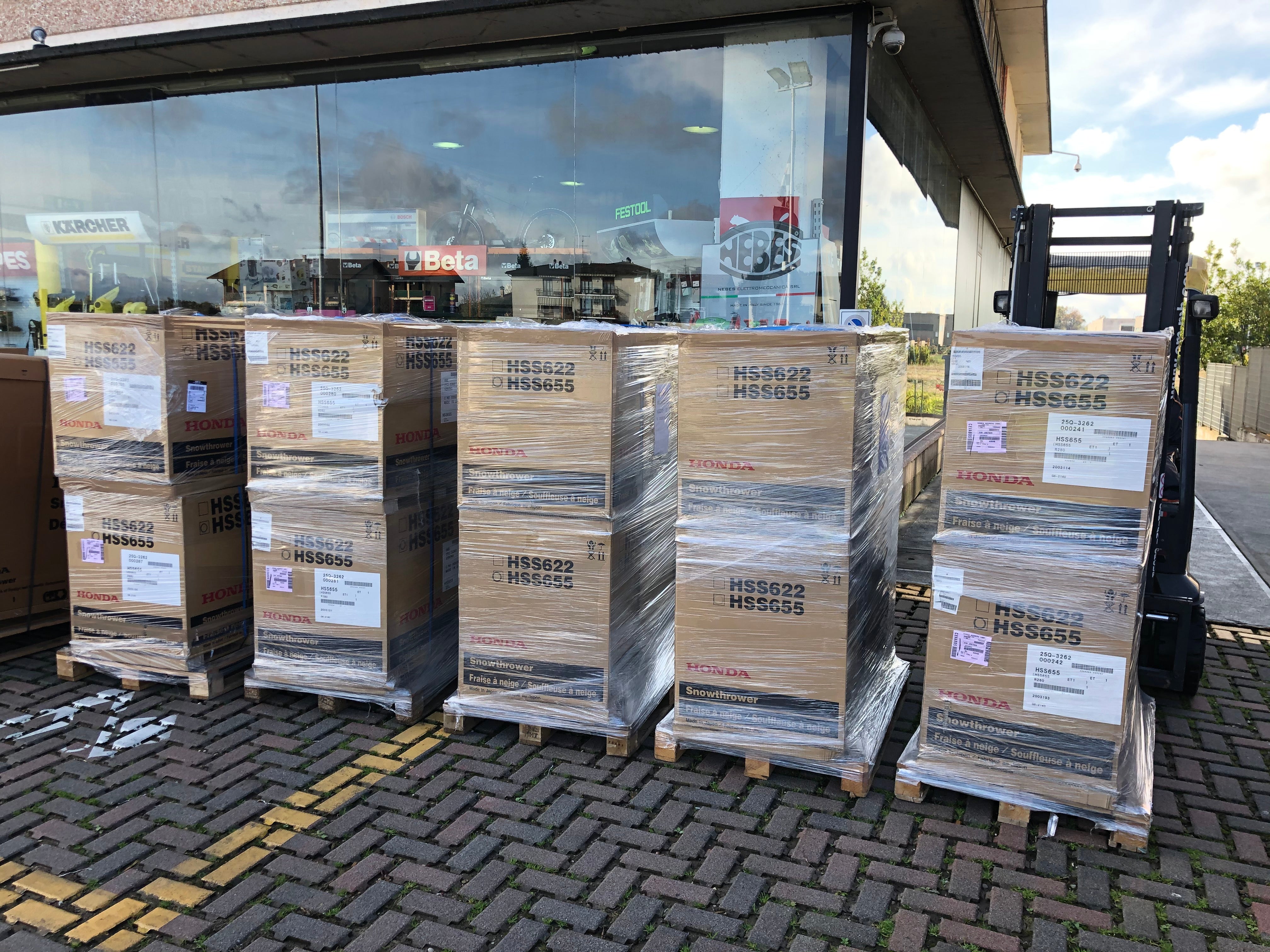 Spazzaneve cingolato HONDA HSS 655 ET1 avviamento manuale