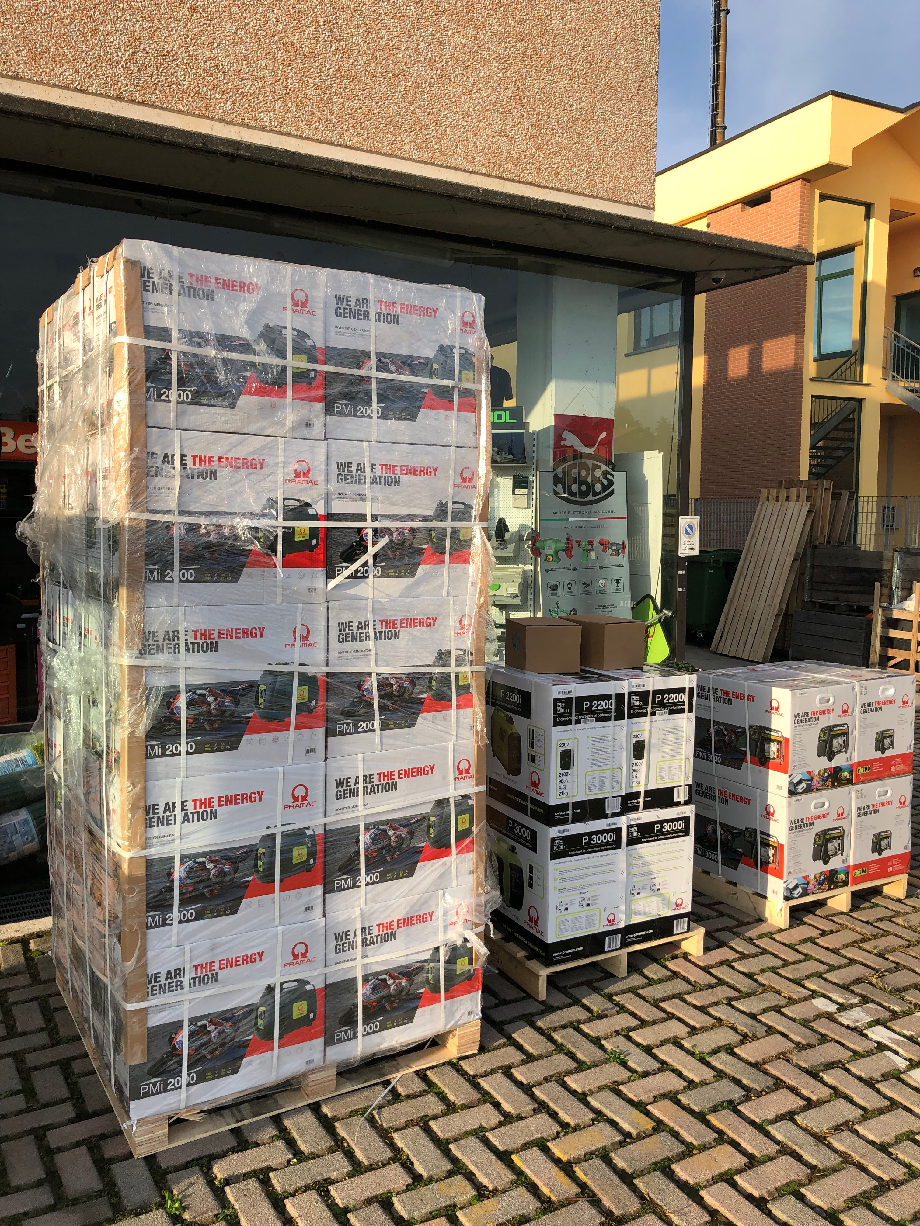 Generatore di corrente Pramac Powermate PMi 2000 2Kw Inverter