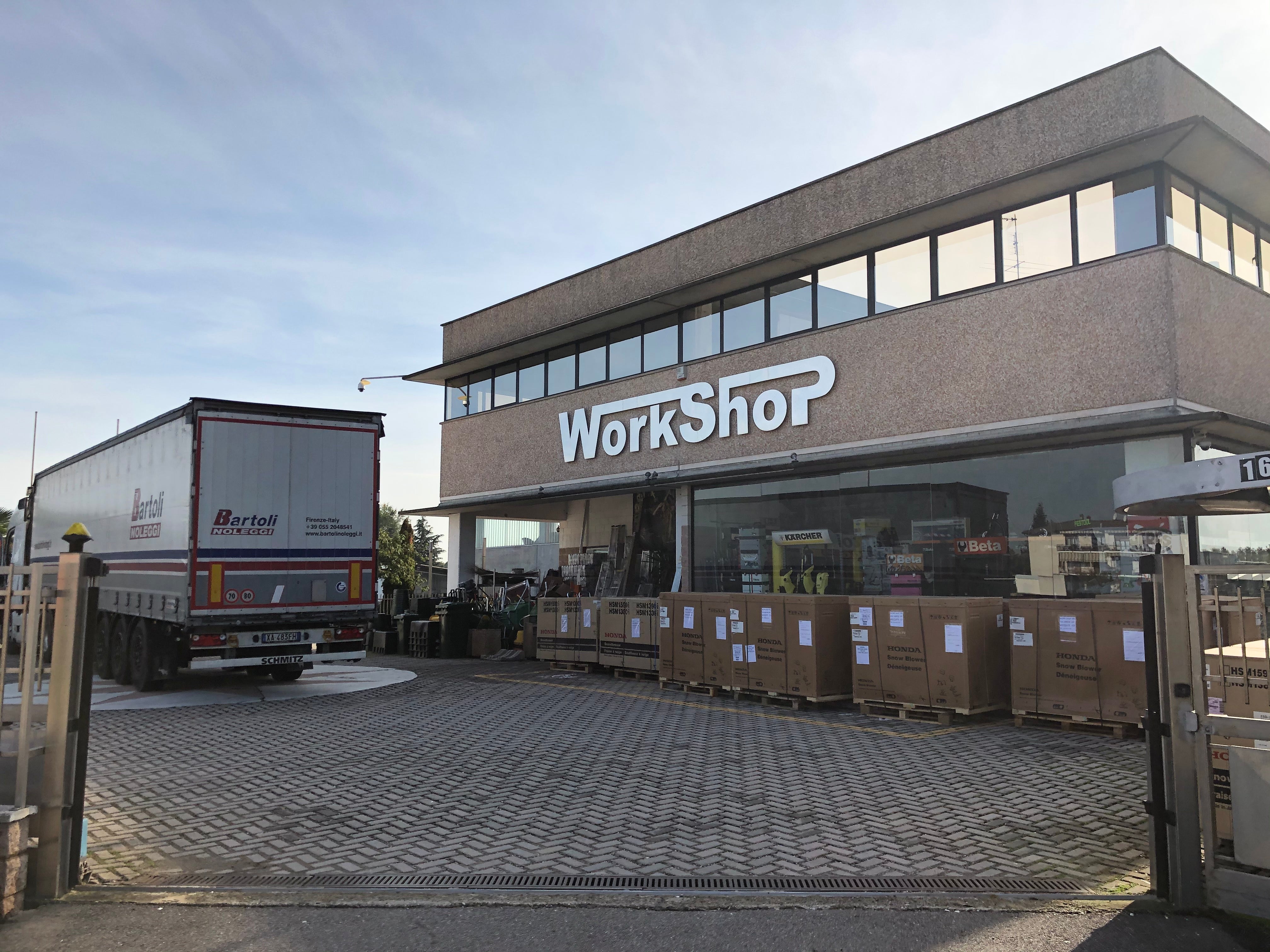 Spazzaneve Cingolato IBRIDO HONDA HSM 1390 i2 ET DR