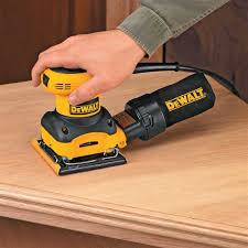Levigatrice orbitale DeWalt 230w DWE6411 + kit persiane