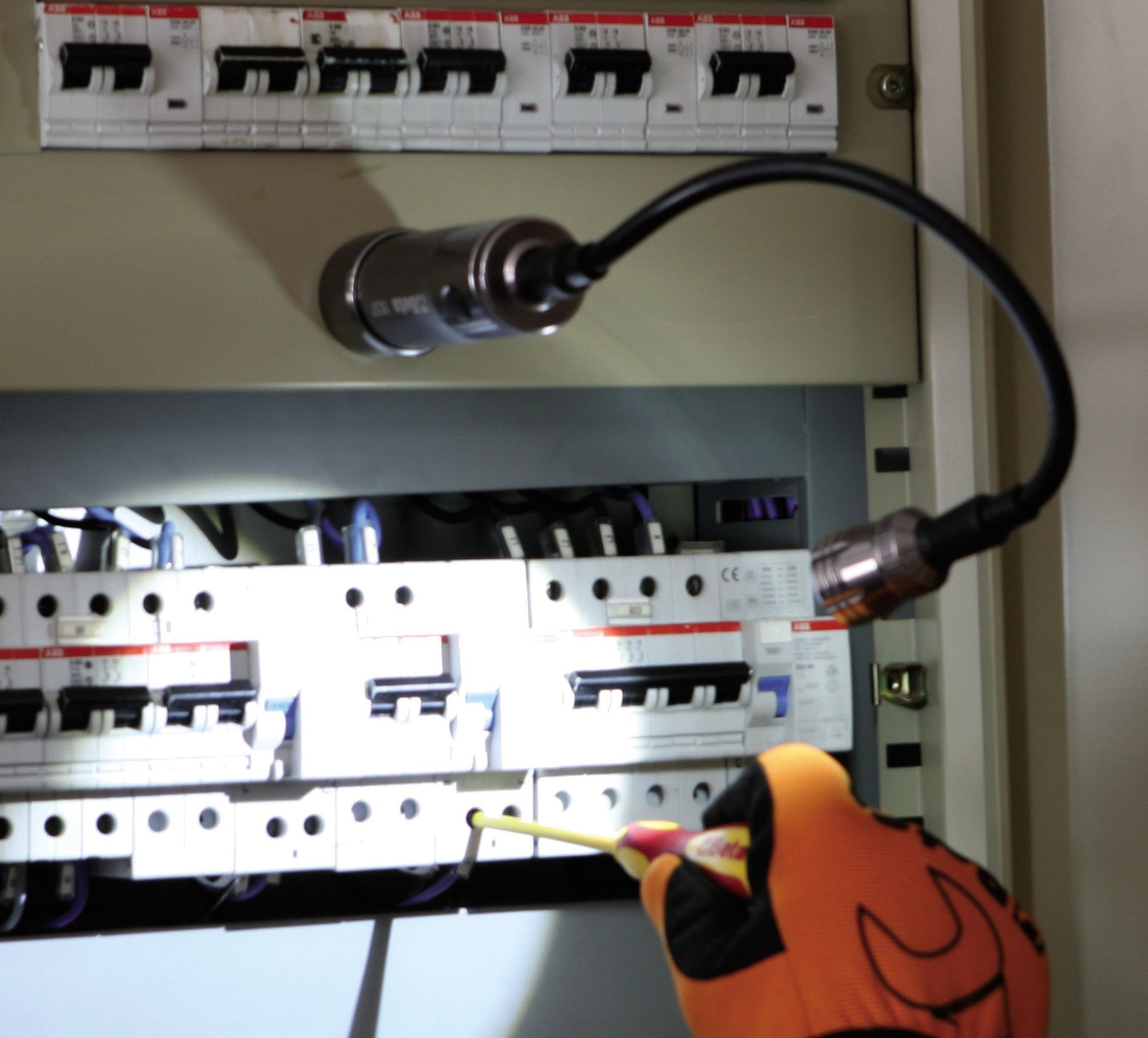 Lampada snodata LED 1837 Beta