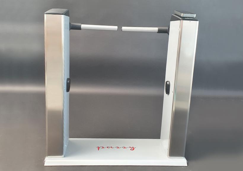 Barriera automatica con lettura Green Pass Ducati Home