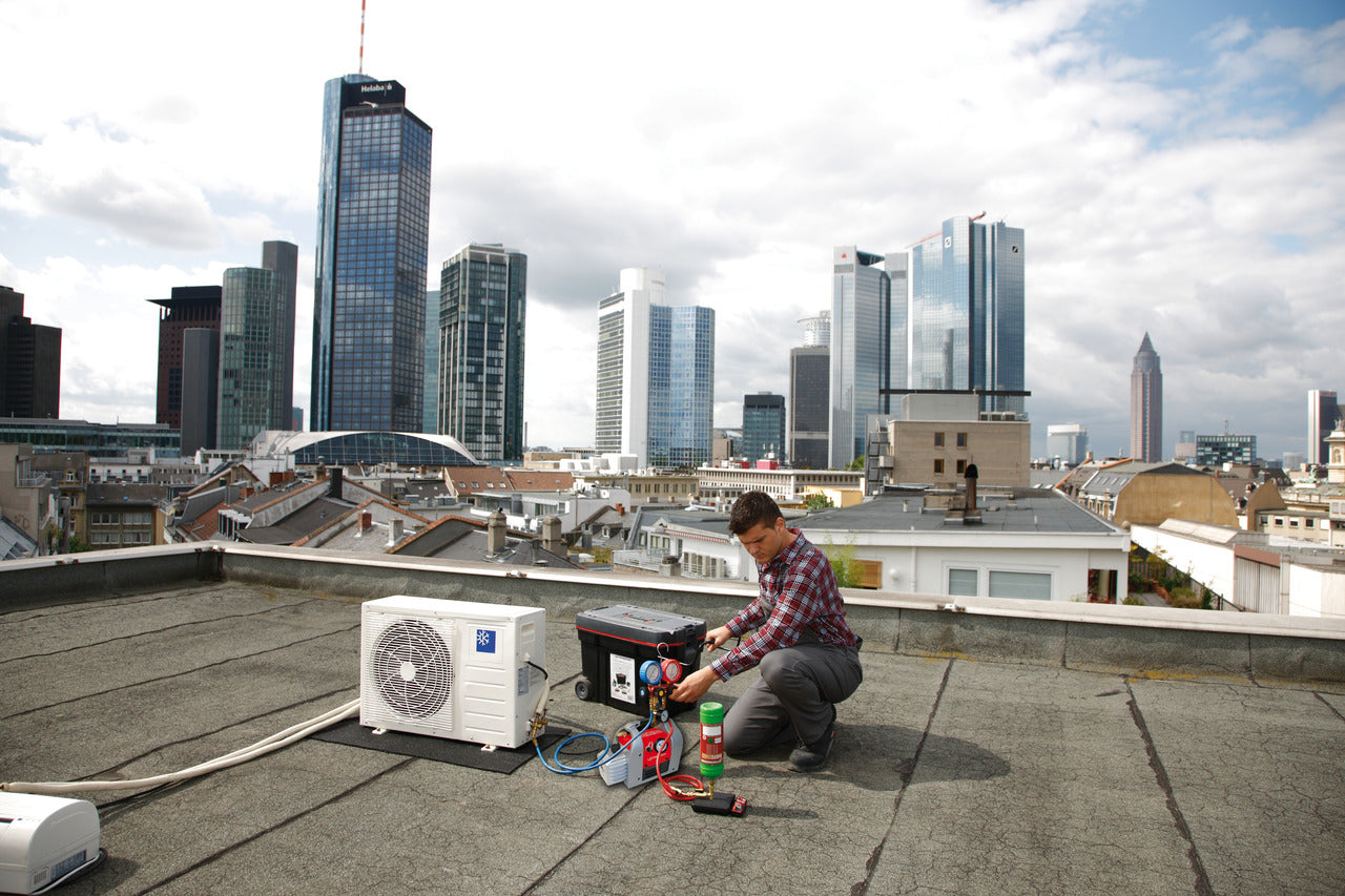 Pompa per vuoto bistadio ROAIRVAC R32 6.0 ROTHENBERGER