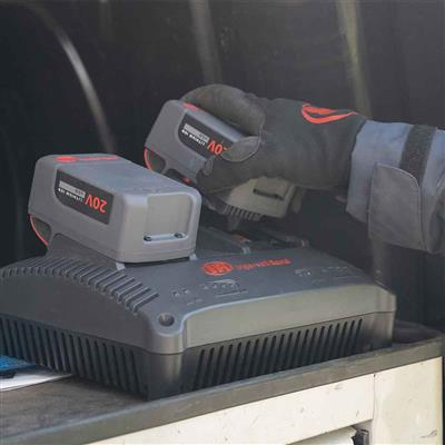 Avvitatore a impulsi 20V Ingersoll Rand 1" 4000Nm 4 batterie da 5Ah w9691-k4e-eu