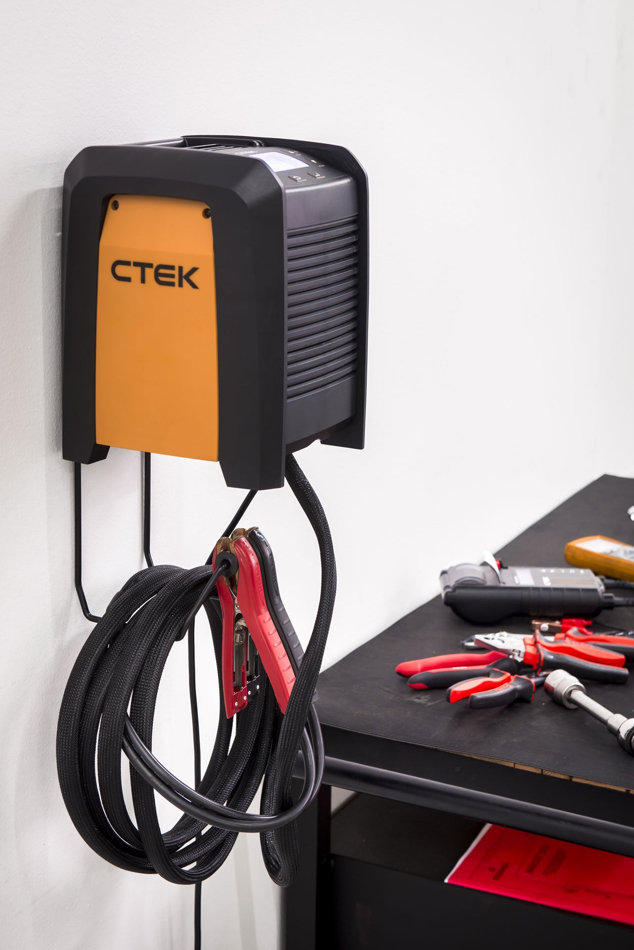 Supporto a parete per CTEK PRO60 WHPRO60