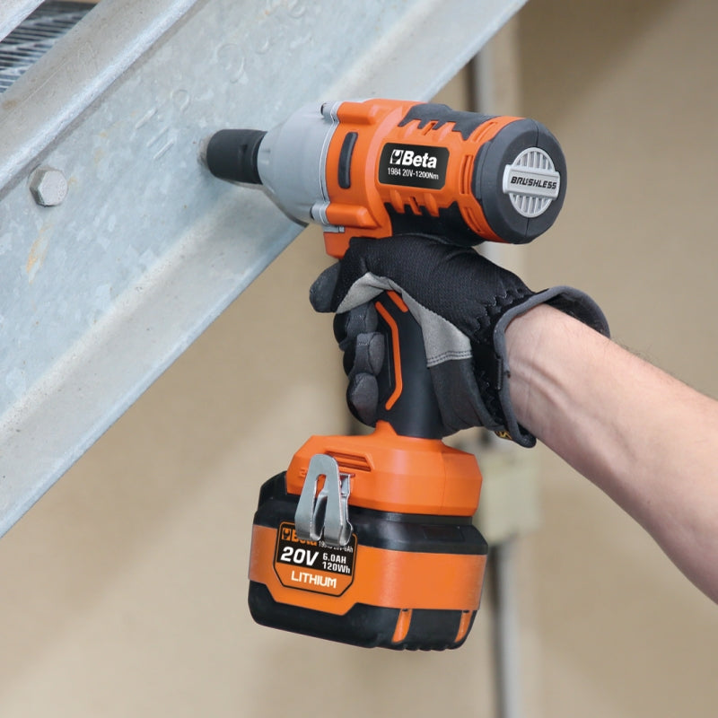 Avvitatore reversibile ad impulsi 20V brushless con attacco 1/2" - 1200 Nm Beta 1984/K1200