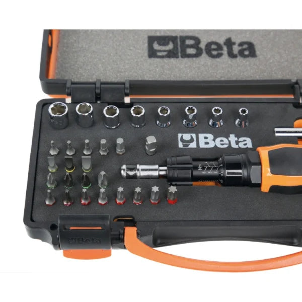 Assortimento di 1 giravite dinamometrico, 8 chiavi a bussola esagonali, 20 inserti per avvitatori e 2 accessori Beta 584/C31