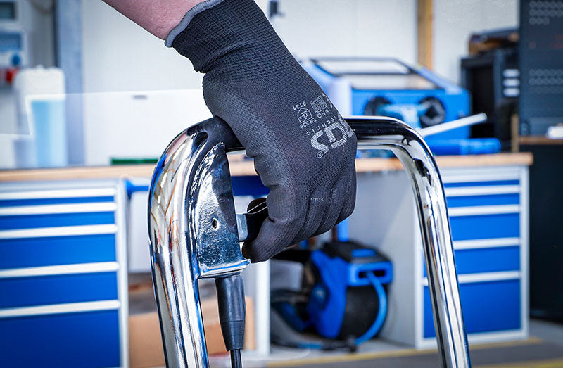 CARRELLO SOLLEVATORE A PANTOGRAFO CON PIANO ELEVATORE IDRAULICO, 300 KG BGS11997