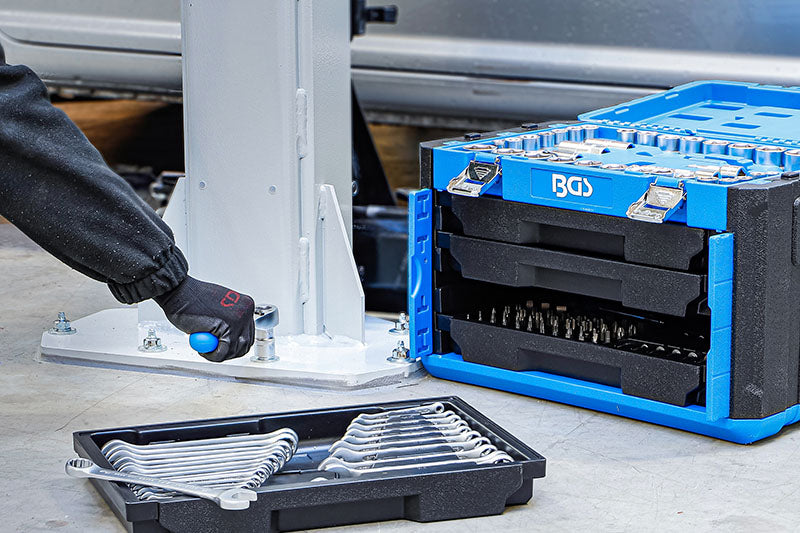 SET 300 PEZZI, BUSSOLE ESAGONALI 1/4" / 3/8" / 1/2", MISURE METRICHE ED IN POLLICI BGS74000