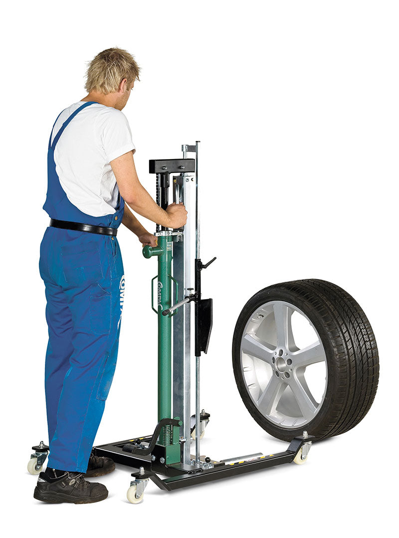 CARRELLO SOLLEVATORE PER AUTO, FURGONI E 4WD Compac CMWD60