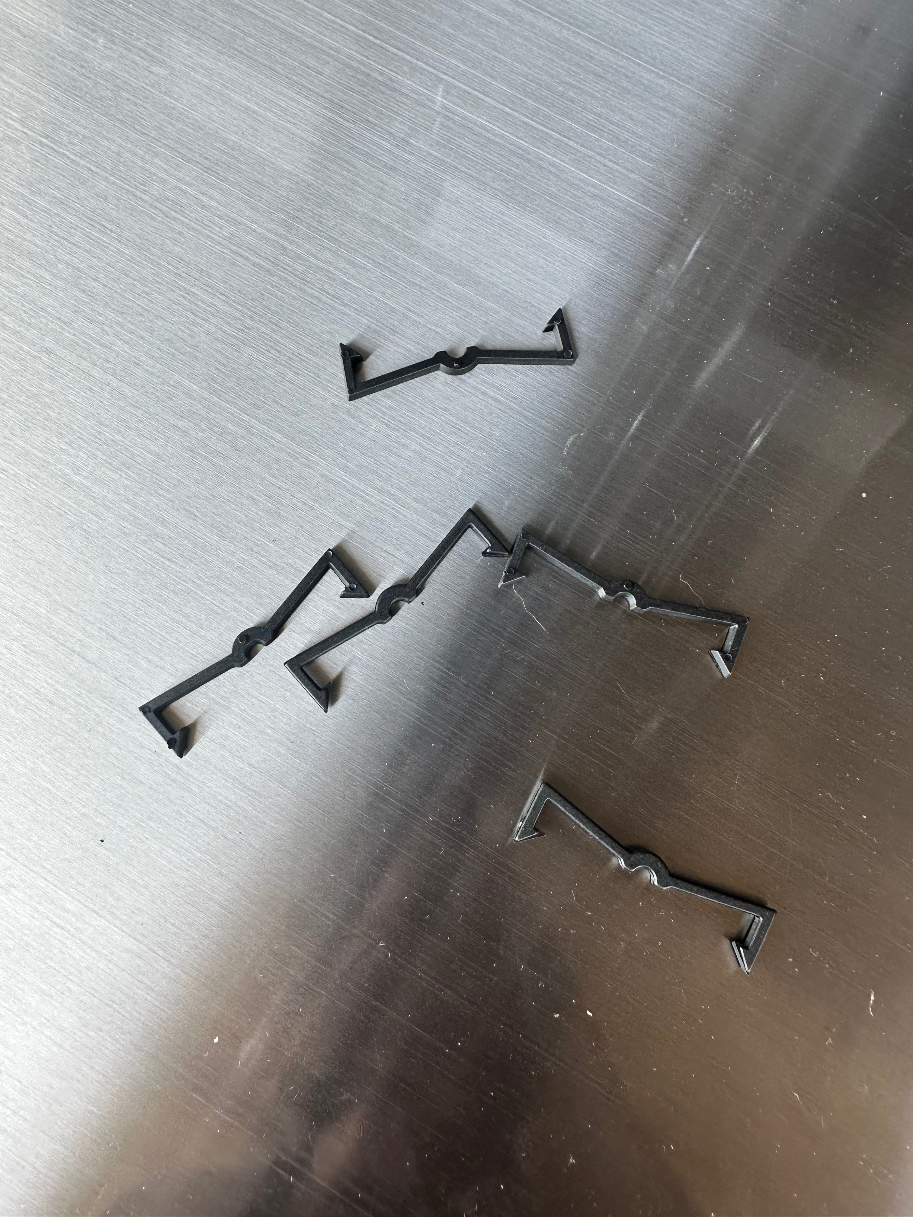 Set 100 fermi in plastica ganci  per Arredo  Officina Workshopitaly MPS Total Black