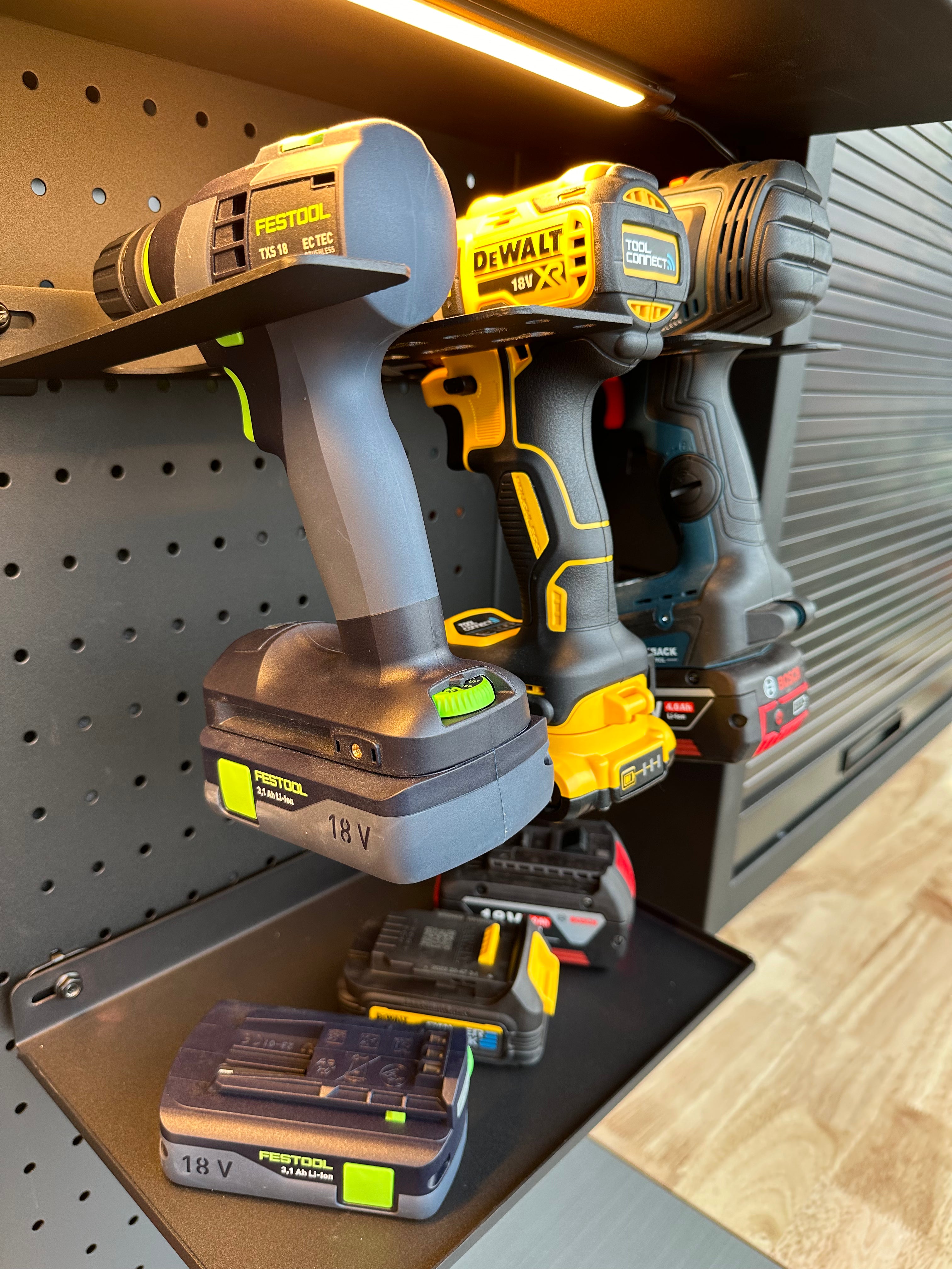 Set 2 supporti elettroutensili per Arredo Officina Workshopitaly MPS Total Black