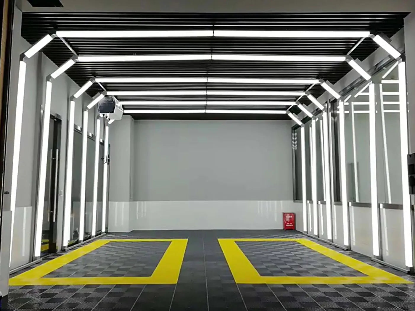 Tunnel LED per officina 5,2 x 4 x 2,6 mt