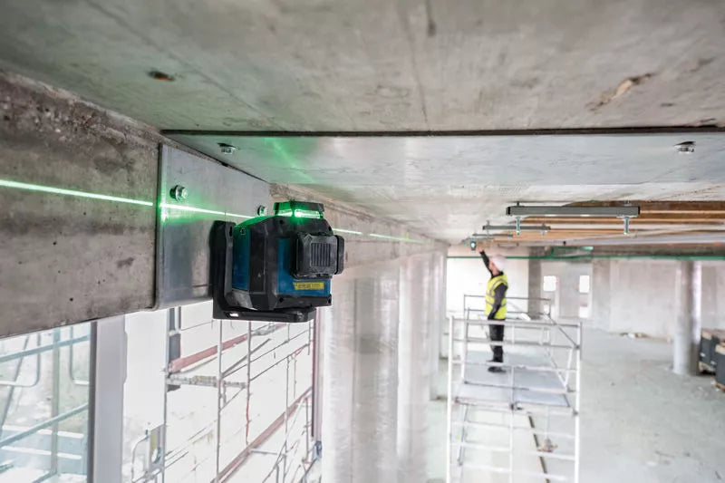 Livella laser a linee Bosch GLL 80-33 G Professional