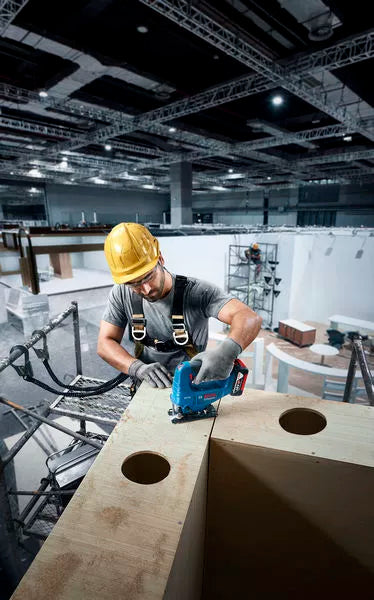 Seghetto alternativo a batteria Bosch GST 18V-95 B Professional