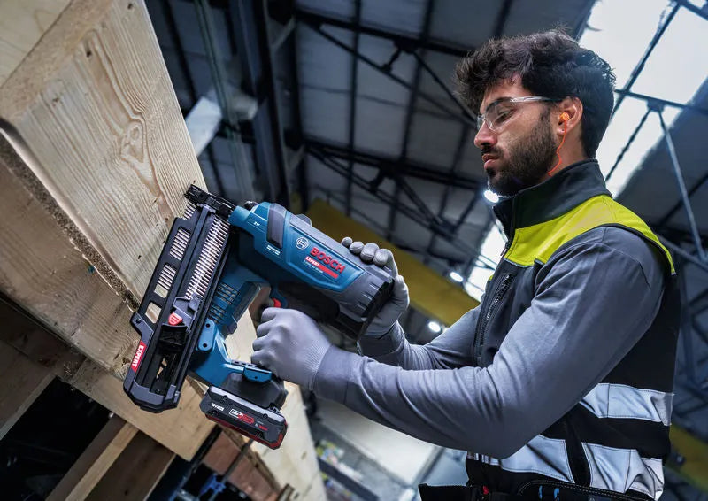 Chiodatrice per legno a batteria Bosch EXPERT EXNH18V-90MR