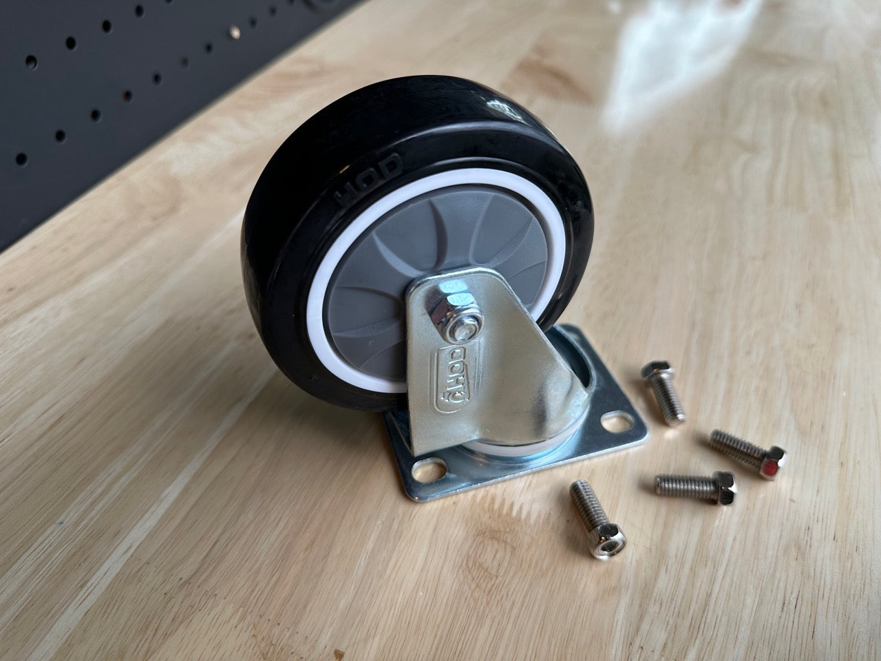 Ricambi per arredo officina MPS